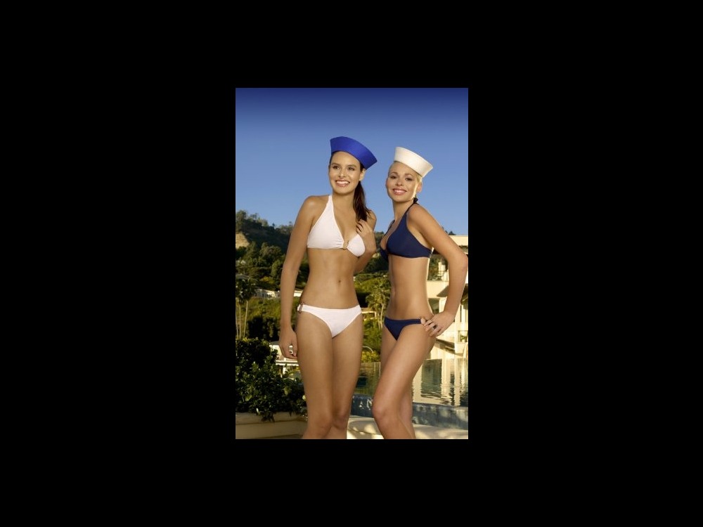 1690 Swimwear